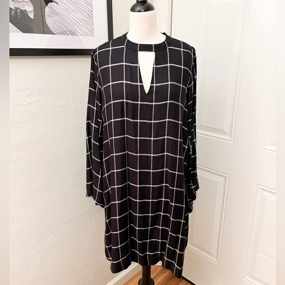 LOFT Black and Cream Tunic Dress